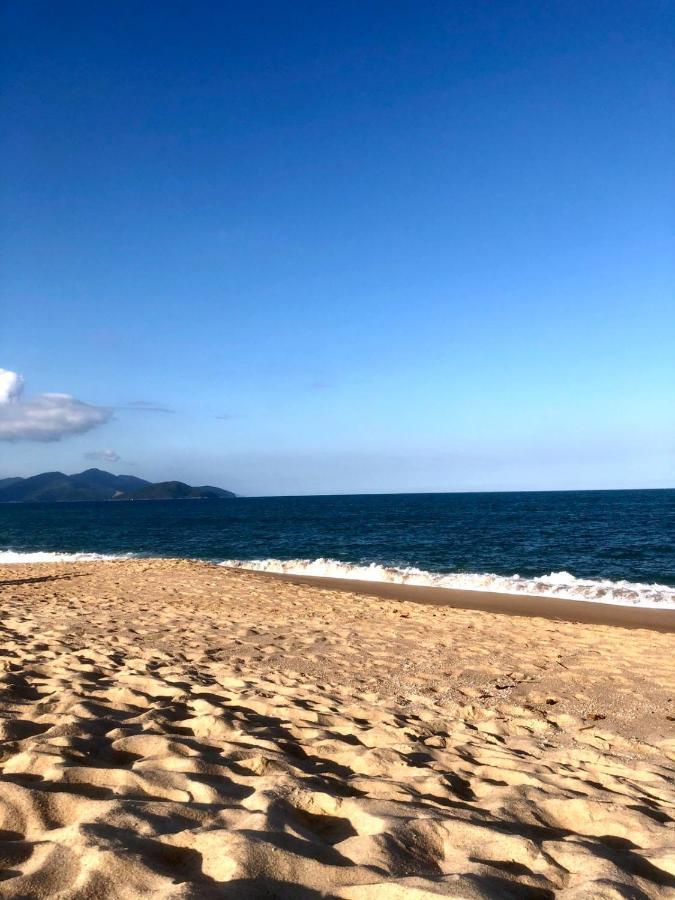 Casa Na Praia Massaguacu - Caraguatatuba Ngoại thất bức ảnh